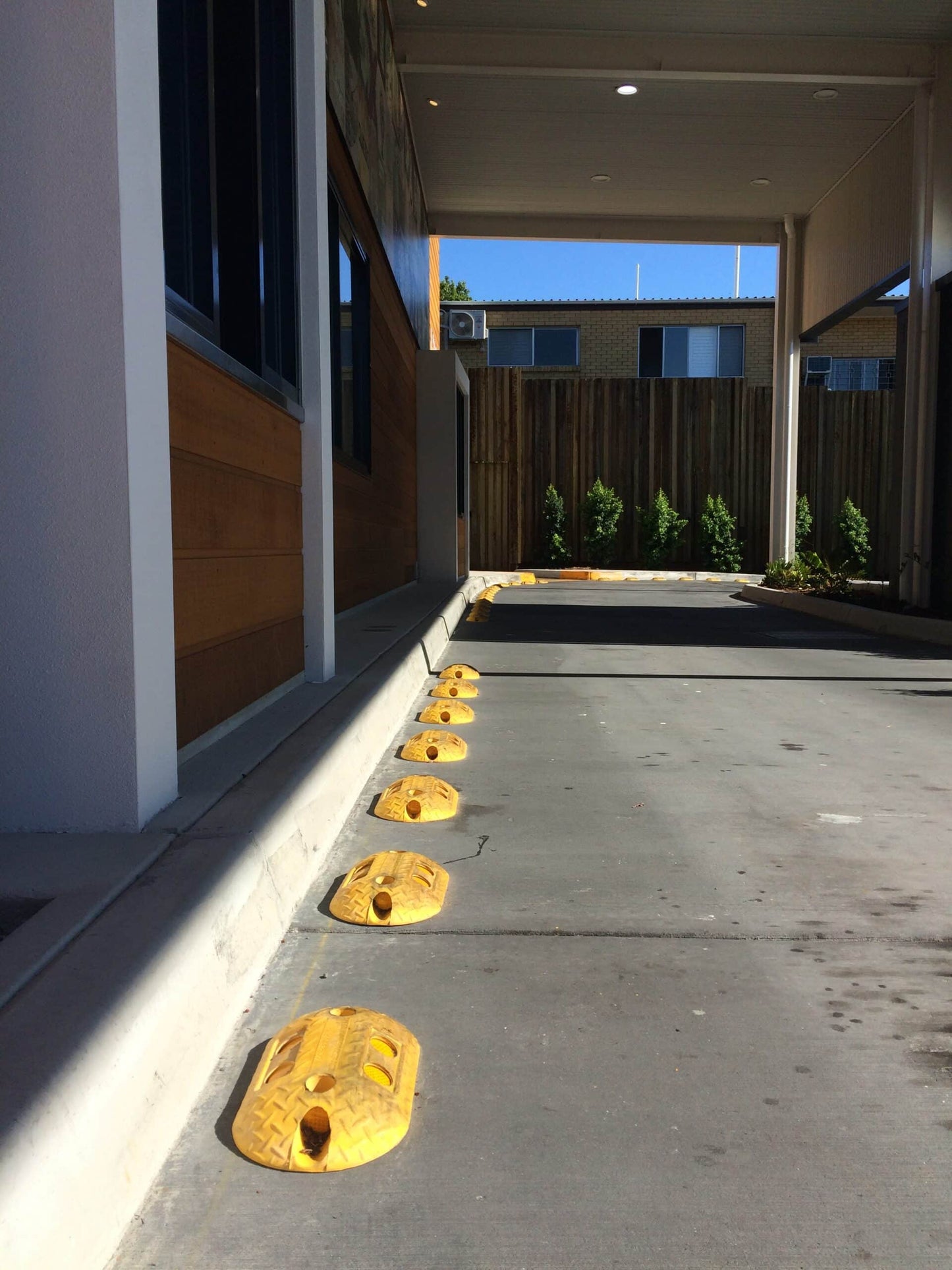 300mm Rumble Bar Yellow